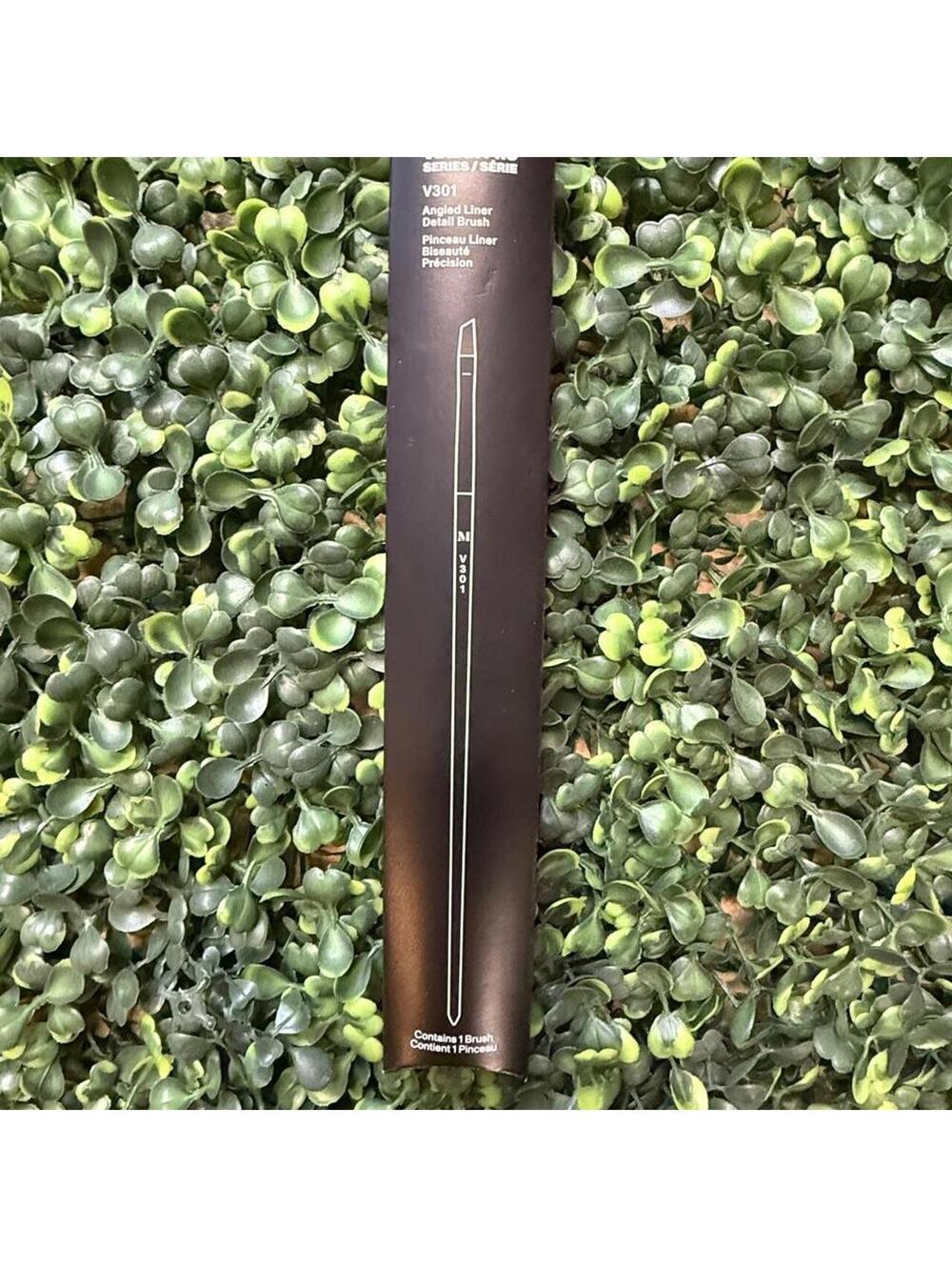 🖤 BRAND NEW Morphe Vegan Pro Series V301 Angled Liner Detail Brush